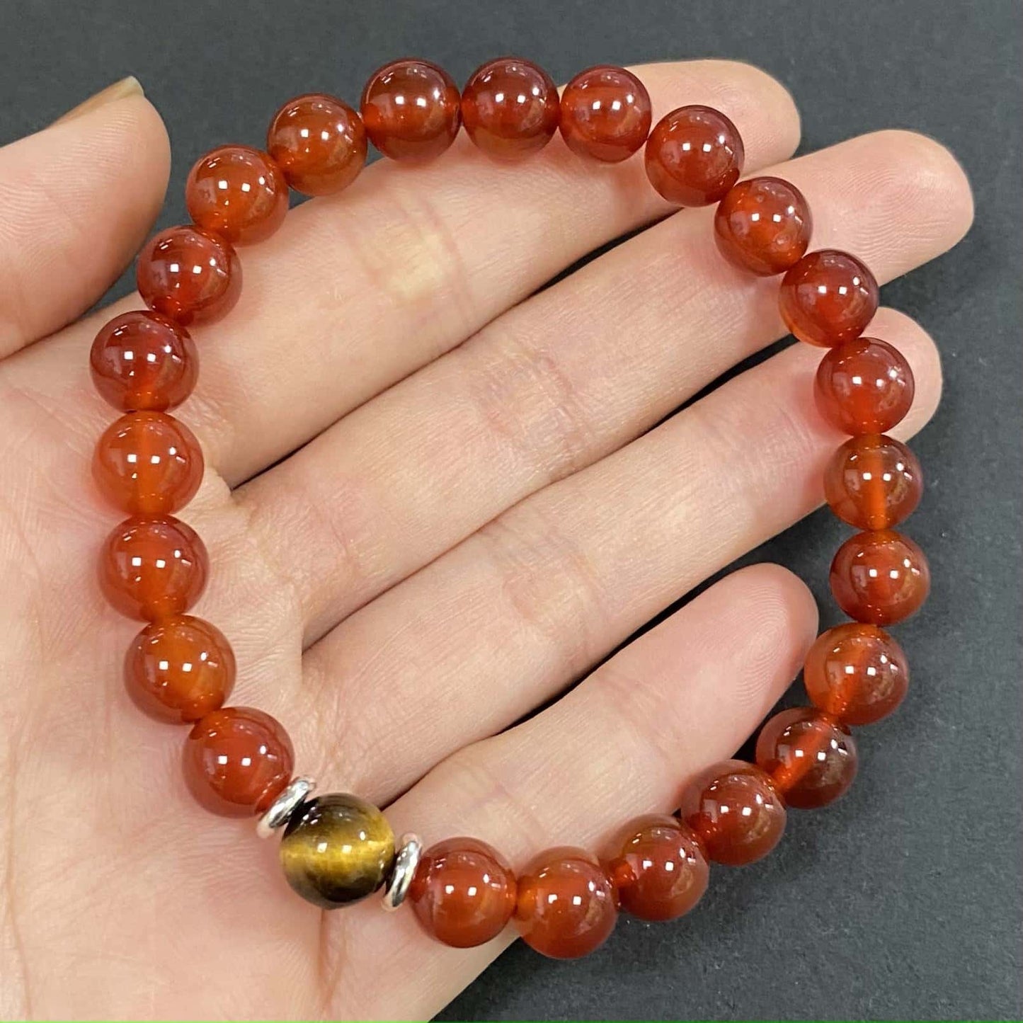 Bracelet en Cristal Agate Rouge pour une Meilleure Richesse et Carrière